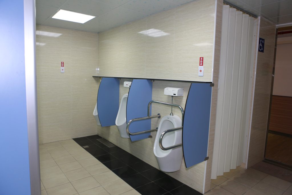 宿舍一樓廁所